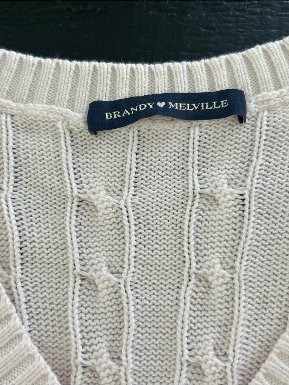 Brandy Melville Pale Pink Cable Knit V-Neck Sweater Vest - Picture 3 of 3